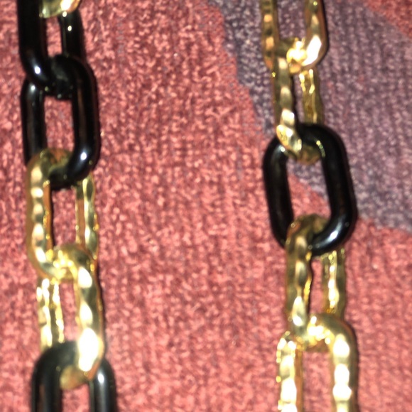 Gently Used Gold and Black Chain Link Necklace - Picture 7 of 8